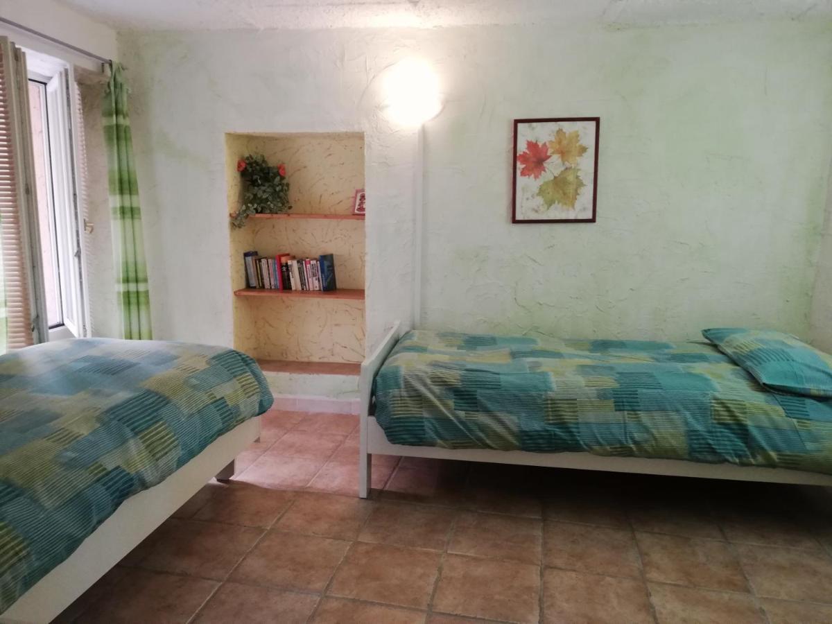 Appartamento Giardino Porto Valtravaglia Esterno foto