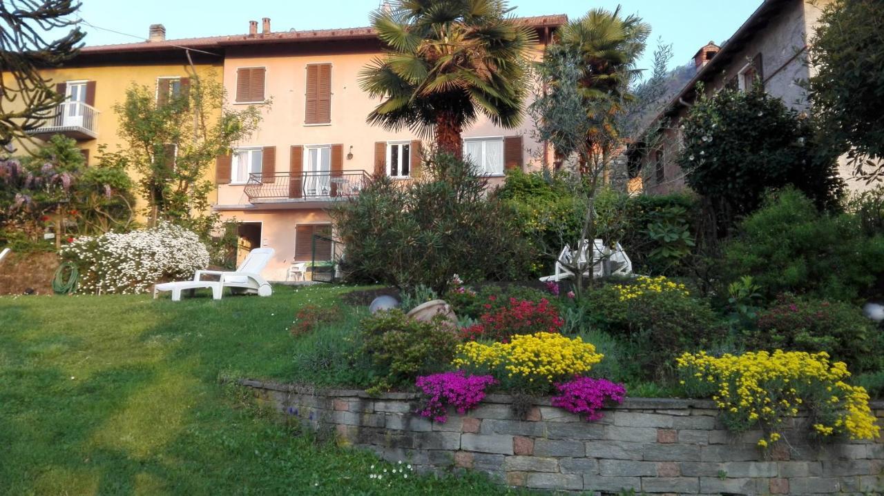 Appartamento Giardino Porto Valtravaglia Esterno foto